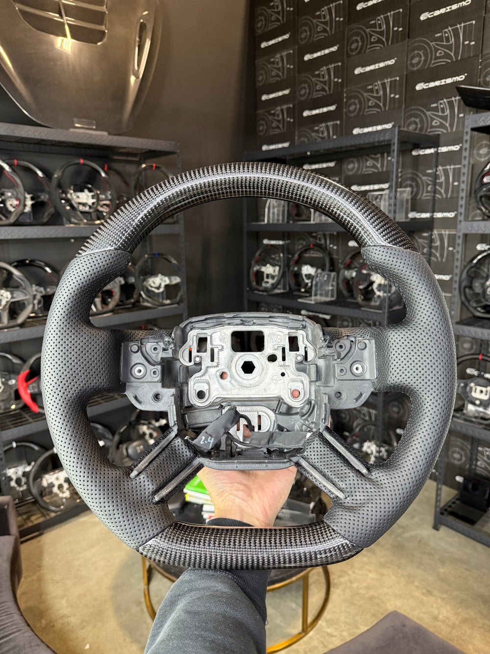 Carismo Steering Wheel For Range Rover (L405) - Sport - Gloss Carbon - Perforated Leather