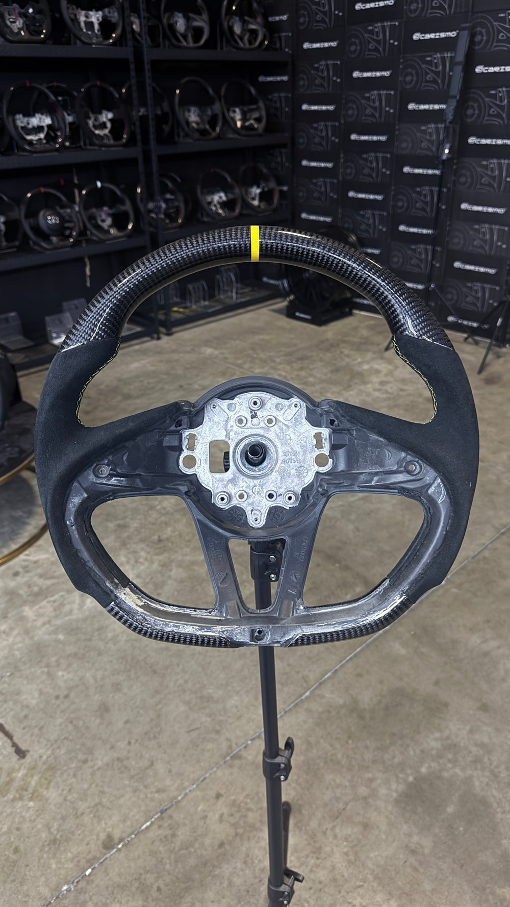 [Media/Test] McLaren Super Series - Sport - Gloss Carbon - Alcantara - Yellow Stitching - Yellow Stripe (Trim Not Included)