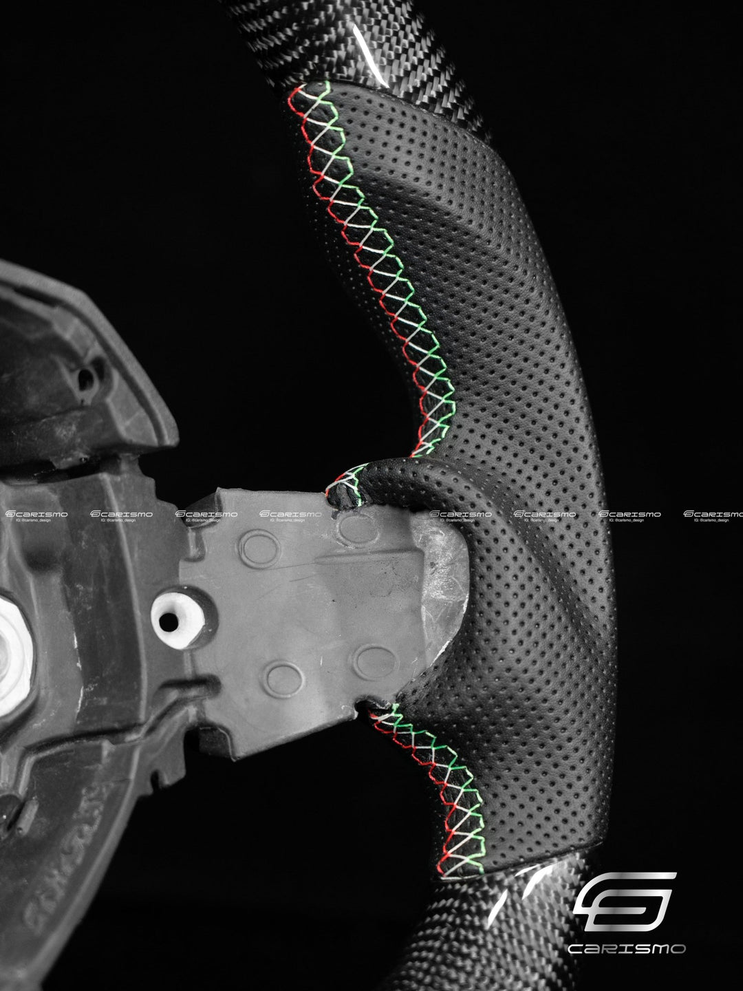 Carismo Steering Wheel For Lamborghini Aventador - F1 Competition - Gloss Carbon - Perforated Leather - Carismo